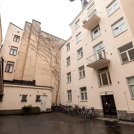Huoneisto --2ndhomes Cozy Courtyard With Location In Kamppi-- *