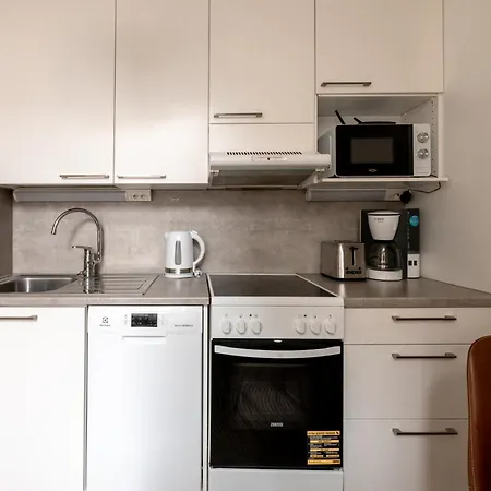 Apartamento --2ndhomes Cozy Courtyard With Location In Kamppi-- Helsinki