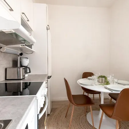 --2ndhomes Cozy Courtyard With Location In Kamppi-- *