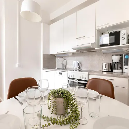 --2ndhomes Cozy Courtyard With Location In Kamppi-- 赫尔辛基