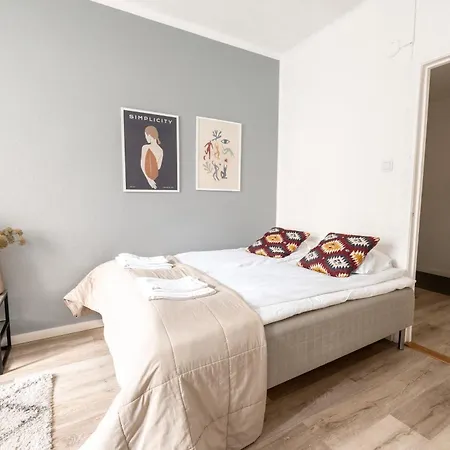 --2ndhomes Cozy Courtyard With Location In Kamppi-- *