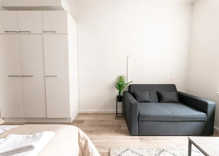 Apartamento --2ndhomes Cozy Courtyard With Location In Kamppi--