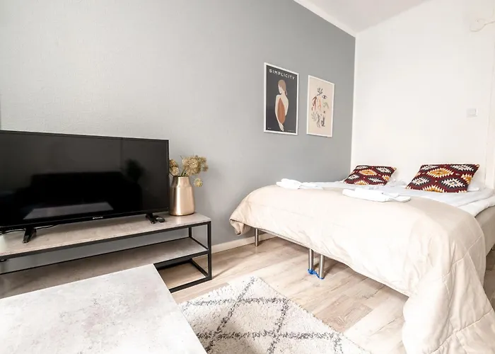 Apartament --2ndhomes Cozy Courtyard With Location In Kamppi-- *