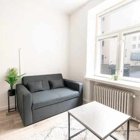 --2ndhomes Cozy Courtyard With Location In Kamppi-- * Helsingfors